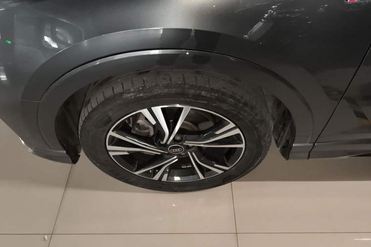 Used Audi Q3 Sportback 2023 40 TFSI Fashion Model
