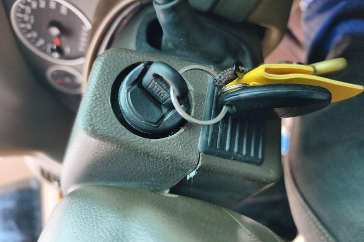 Used Buick GL8 2012 2.4L BASE Comfort Edition