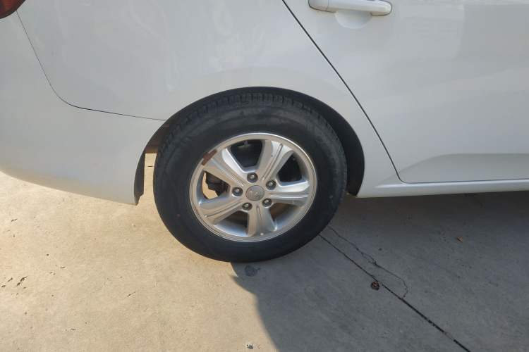 Used Kia Forte 2014 1.6L MT GL
