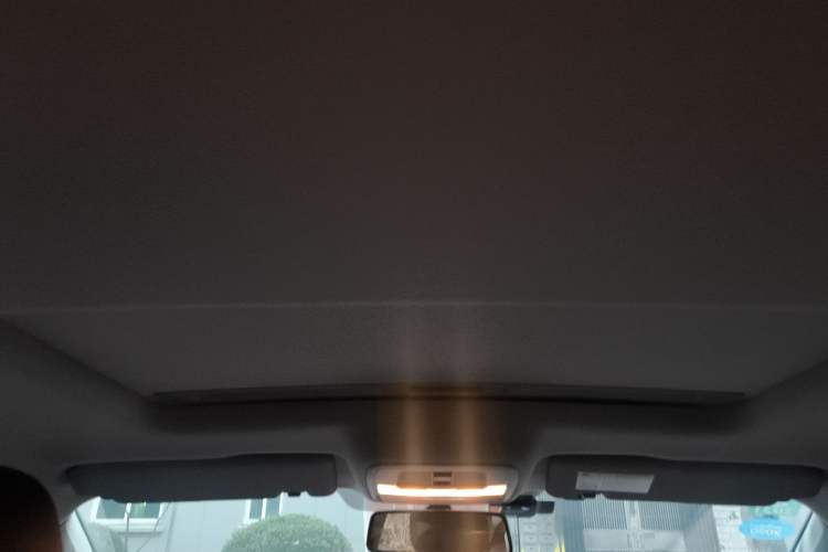 Used Roewe i6 New Energy 2017 45T Hybrid Connect & Smart Enjoyment Edition