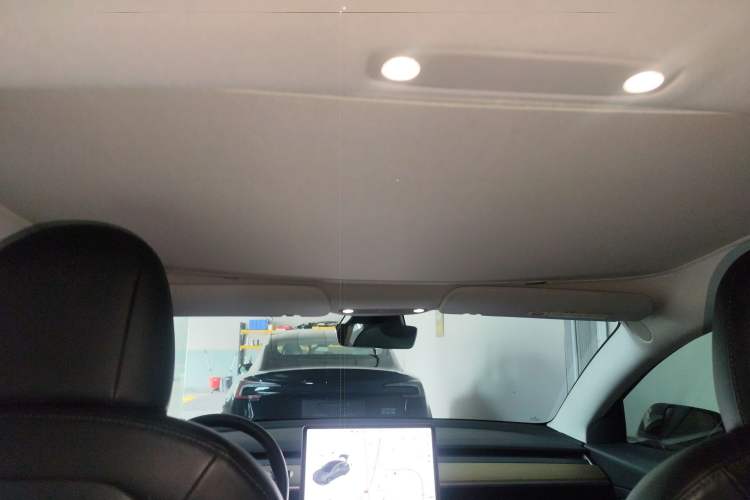 Used Tesla Model 3 2019 Standard Range Rear-Drive Upgraded Version
