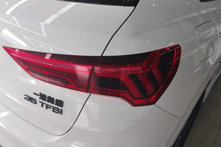 Used Audi Q3 2024 35 TFSI Fashion Dynamic Edition
