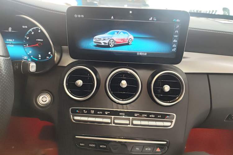 Used Mercedes-Benz C-Class 2021 C 200 L Fashion Edition Sport Version Audio And AC Panel