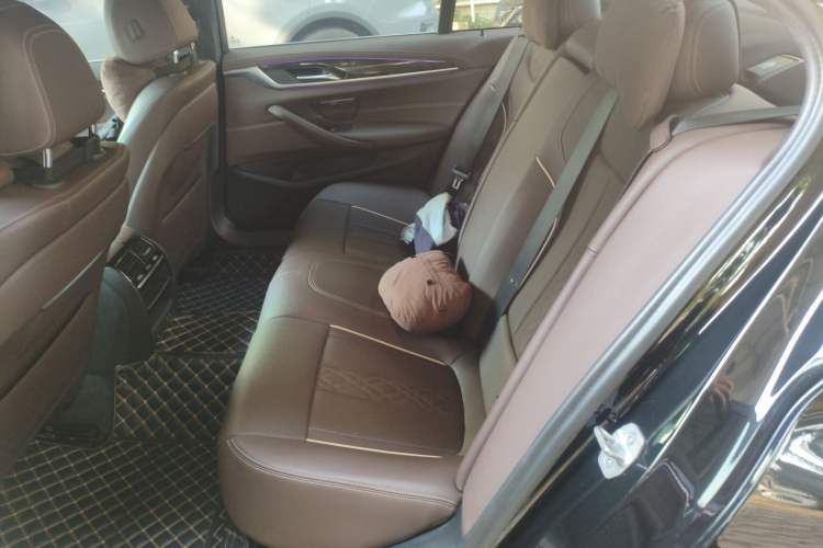 Used BMW 5 Series 2022 Restyled 525Li M Sport Package
