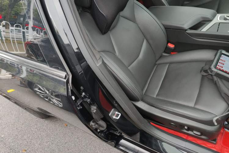 Used Cadillac CT5 2023 28T Prestige Model
