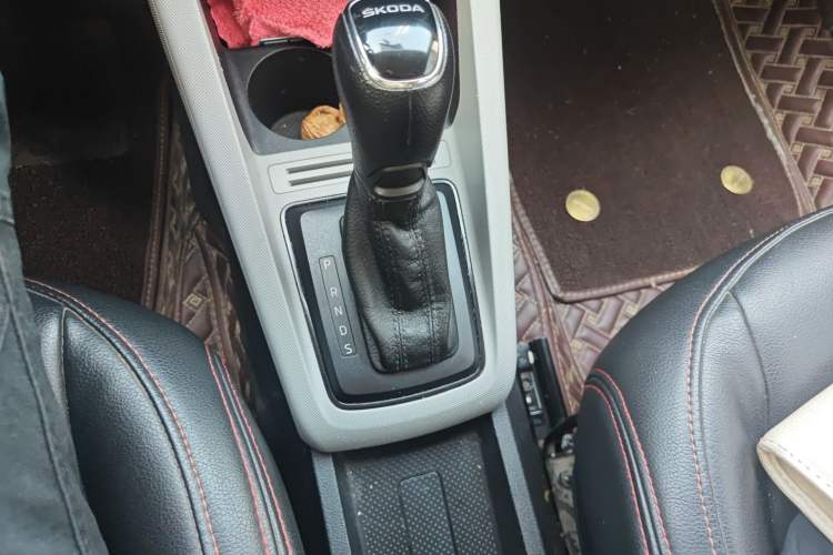 Used Skoda Fabia 2017 1.4L Automatic Car Enjoy Edition