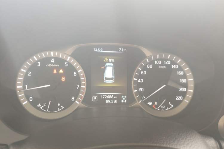 Used Nissan Terra 2018 2.5L Automatic 4x4 Luxury Edition