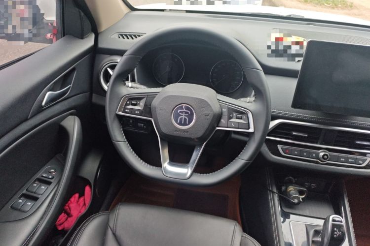 Used BYD Song 2020 Classic Edition 1.5T Automatic Elite Model
