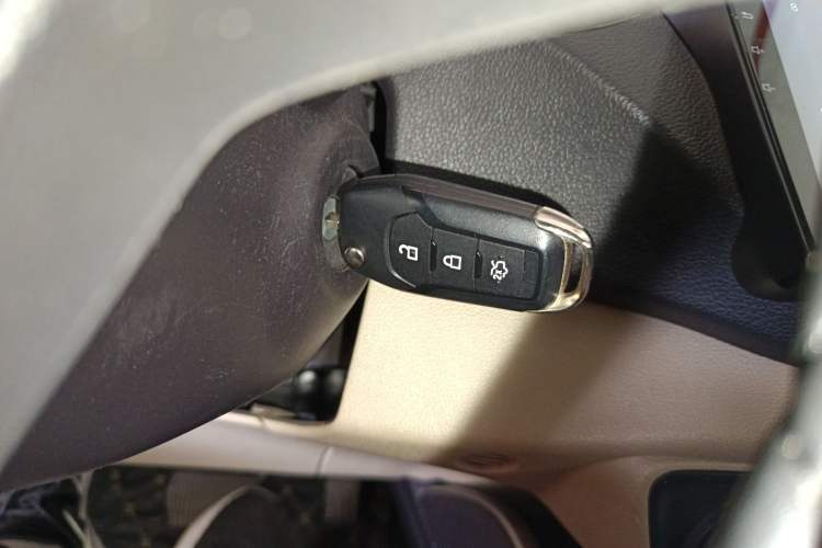 Used Ford Escort 2017 Revised Version 1.5L Automatic Comfort Edition