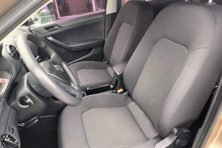 Used Volkswagen Jetta 2017 1.5L Automatic Fashion Model