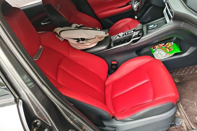 Used CHANGAN UNI-T 2020 1.5T Prestige Version Right Front Seat