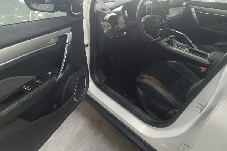 Used Geely Auto Coolray 2023 1.5T DCT Platinum Edition