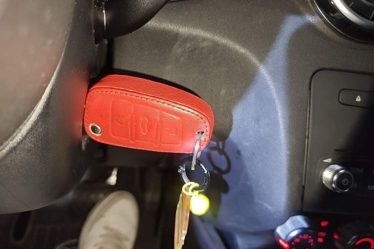 Used Audi A1 2014 30 TFSI Sportback Comfort Model Vehicle Key