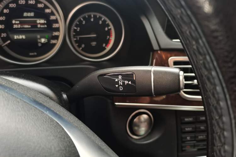 Used Mercedes-Benz E-Class 2015 E 320 L 4MATIC
