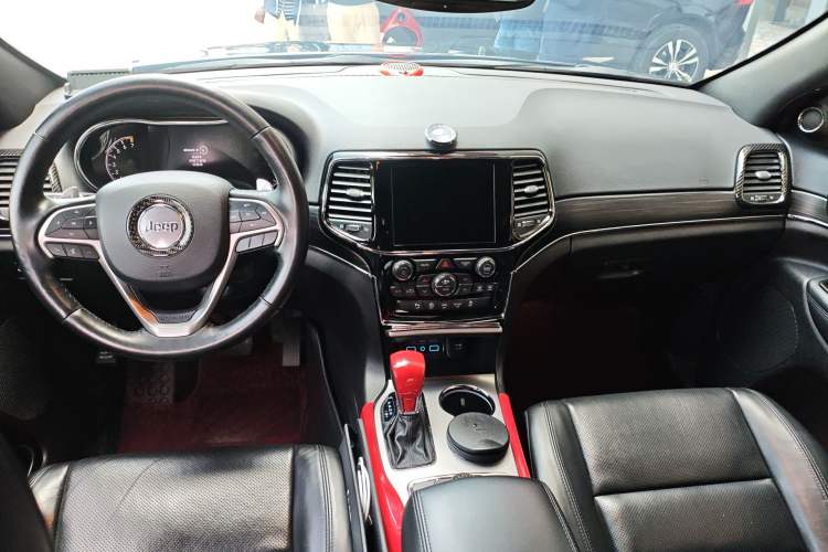 Used Jeep Grand Cherokee 2020 3.0L Elite Navigation Edition