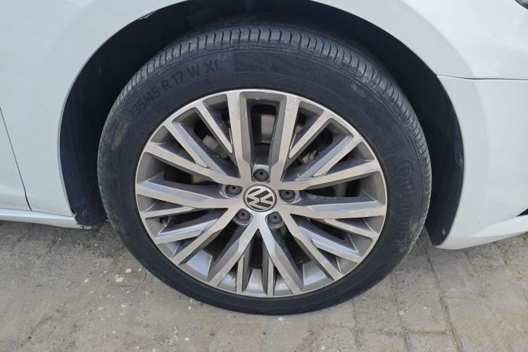 Used Volkswagen FAW-Volkswagen CC 2016 1.8TSI Luxury Model
