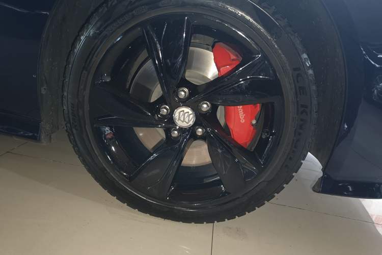 Used Buick Regal 2020 GS 28T Prestige Model