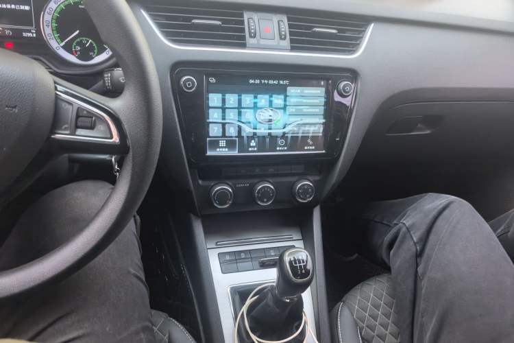 Used Skoda Octavia 2019 1.5L Manual Luxury Edition
