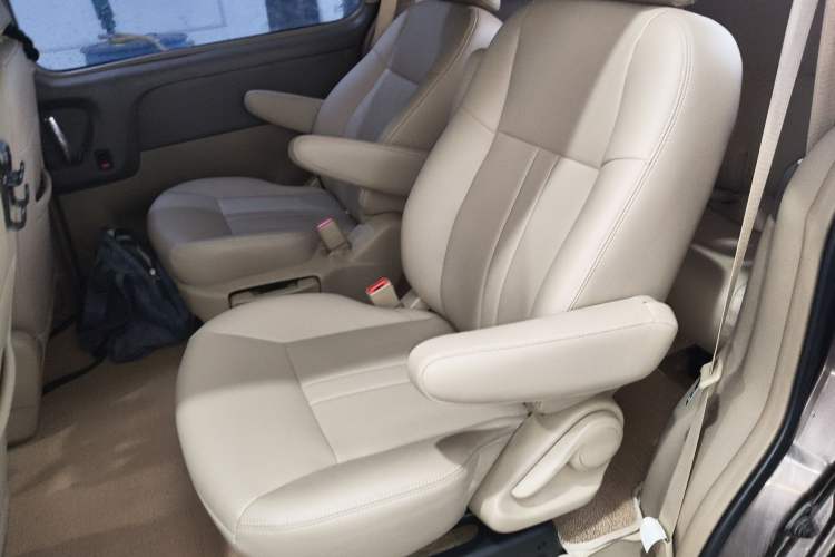 Used Buick GL8 2014 2.4L Classic Edition
