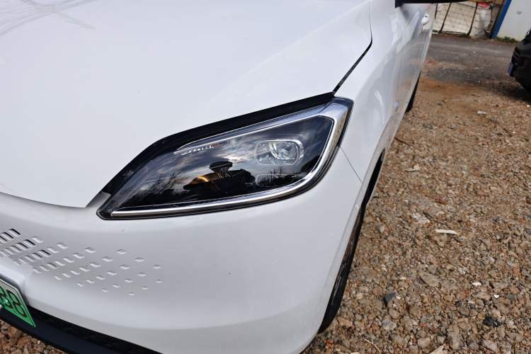 Used Wuling Hongguang New Energy 2025 Extended-Range Hybrid 50KM Comfort Version Left Front Headlight