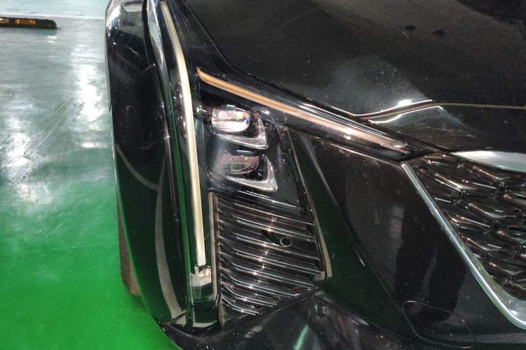 Used Cadillac CT5 2024 28T Luxury Pro Trim