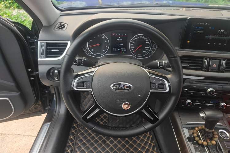 Used JAC Group Refine A60 2017 1.5 TGDI Automatic Luxury Business Model Steering Wheel
