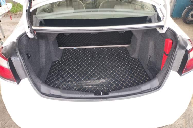 Used Chevrolet Cruze 2016 1.5L Automatic Stylish Sunroof Version
