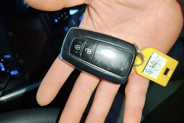 Used Toyota RAV4 2022 2.0L CVT Four-Wheel Drive Premium Edition