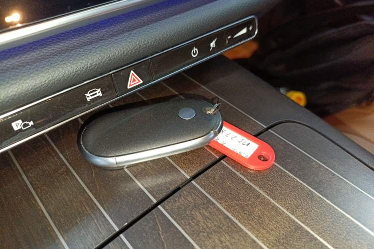 Used Mercedes-Benz E-Class 2025 E 300 L Luxury Model
