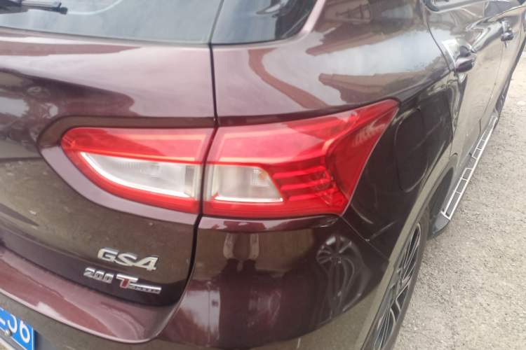 Used GAC Trumpchi GS4 2015 200T G-DCT Elite Edition Right Rear Taillight