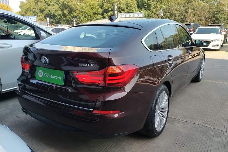 Used BMW 5 Series GT 2015 528i Luxury Edition
