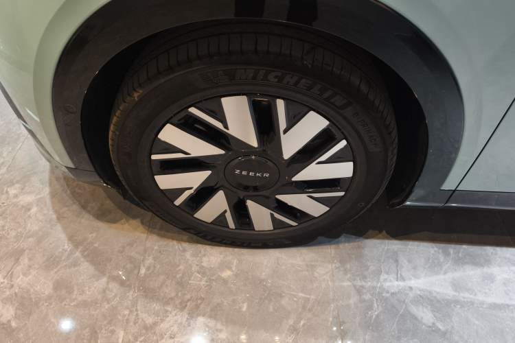 Used Zeekr MIX 2025 Long-Range Intelligent Driving Edition Exterior 7