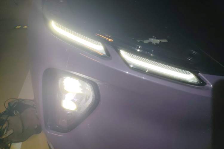 Used Nio EC6 2024 75 kWh