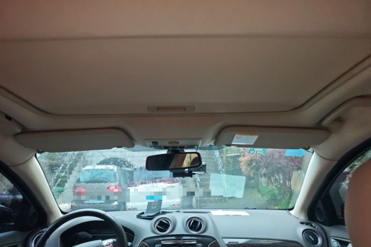 Used Ford Mondeo 2011 2.0L GTDi240 Ultimate Edition Headliner