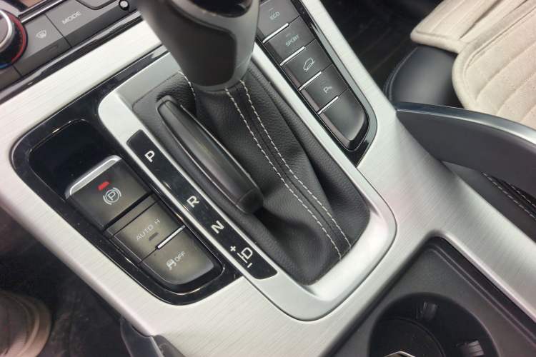 Used Geely Auto Emgrand X7 Sport 2016 1.8TD Automatic Smart Model