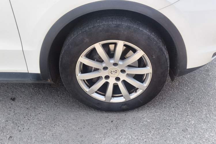 Used Porsche Cayenne 2018 Cayenne 3.0T Right Front Wheel Hub