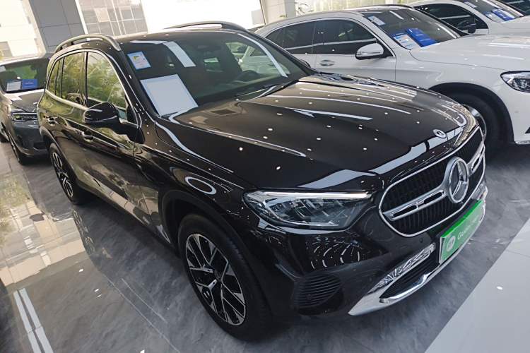Used Mercedes-Benz GLC 2023 GLC 260 L 4MATIC Dynamic Edition 5-seater