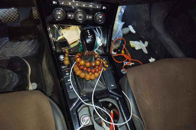 Used Volkswagen Passat 2019 330TSI Elite Edition China V Standard Gear Lever