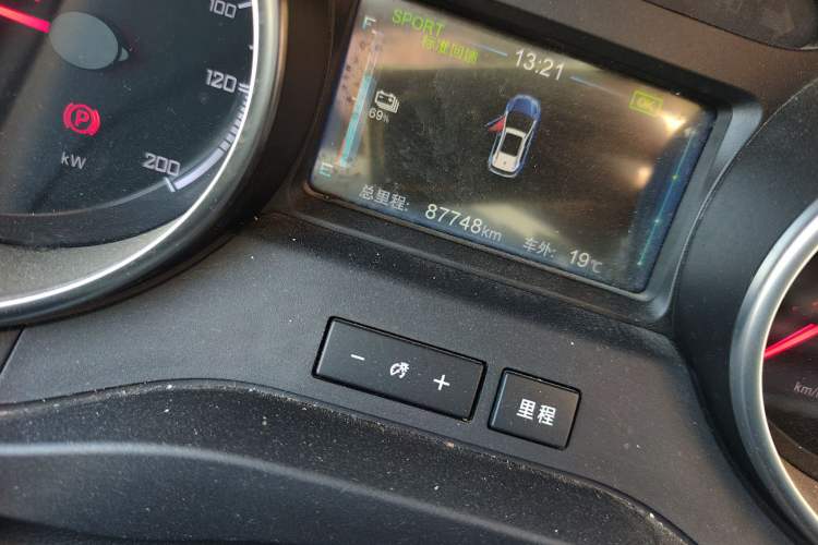 Used BYD Yuan New Energy 2018 EV360 Smart Connect Cool Edition