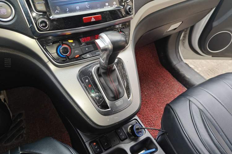 Used Haval H6 2015 Sport Edition 1.5T Automatic Two-Wheel Drive Luxury Model