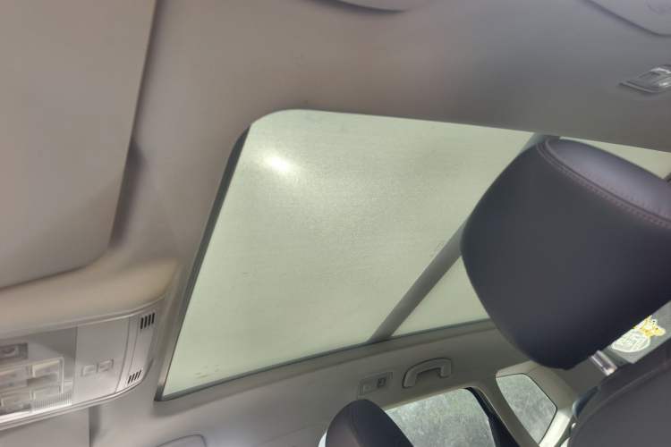 Used Volkswagen Tharu 2019 280TSI Two-Wheel Drive Luxury Edition China V Standard Headliner