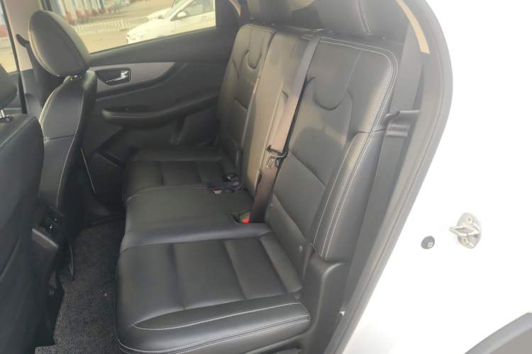 Used Dongfeng Fengon S560 2019 1.8L Manual Urban Model Left Rear Seat