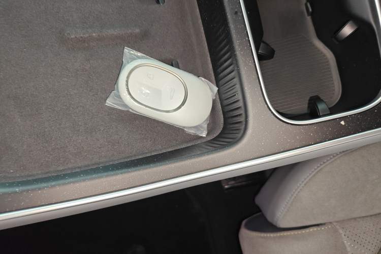 Used Nio ET5T 2025 Model Champion Commemorative Edition, 75kWh Touring Interior 1