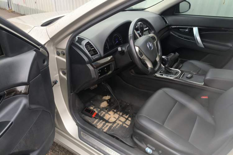 Used CHANGAN Raeton 2016 1.8T Automatic Smart Enjoyment Zunchi Model