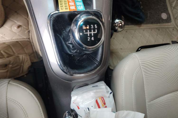 Used Chevrolet Cruze 2015 1.5L Classic SE MT
