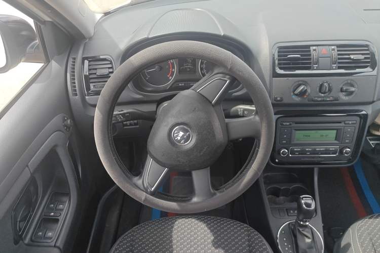 Used Skoda Fabia 2014 1.6L Automatic Sport Edition