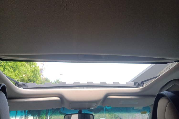 Used Acura RDX  Headliner