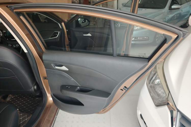 Used Chevrolet Cavalier 2018 320 Automatic Enjoyment Sunroof Edition
