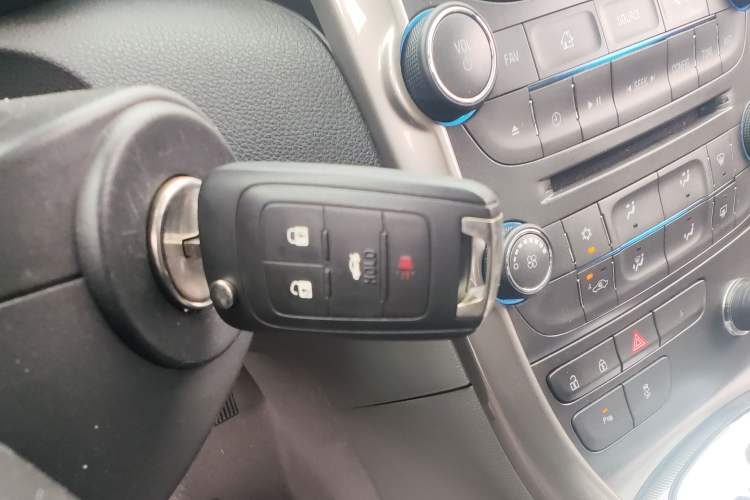 Used Chevrolet Malibu 2014 2.0L Automatic Luxury Edition Vehicle Key