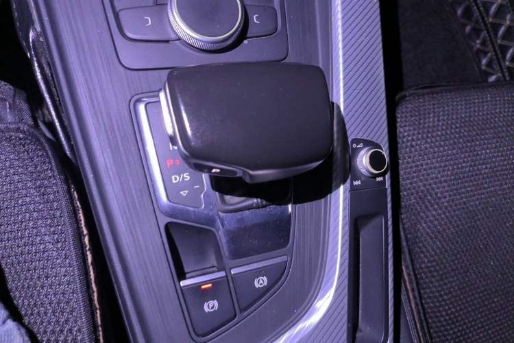 Used Audi A4L 2017 40 TFSI Fashion Model